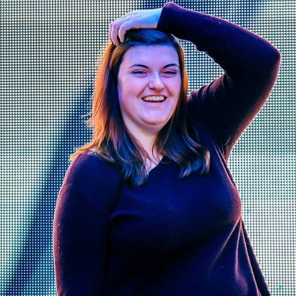 Meet your Posher, Sarah - Picture 1 of 1